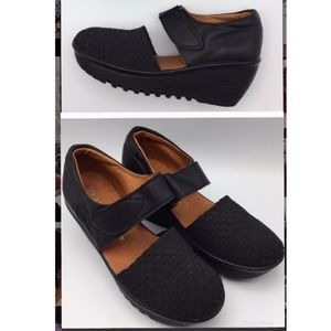 ISO (In Search Of) Bernie Mev Mary Janes (size 7)
